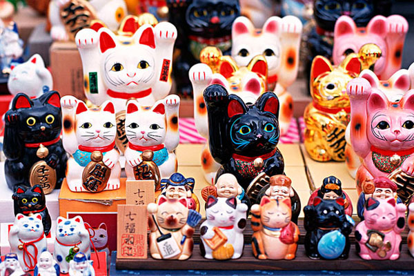 Màu sắc của Maneki Neko mang đến những ý nghĩa khác nhau Màu sắc của Maneki Neko mang đến những ý nghĩa khác nhau