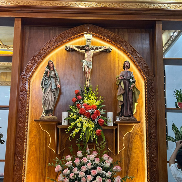 Bàn thờ Công giáo Bàn thờ Công giáo