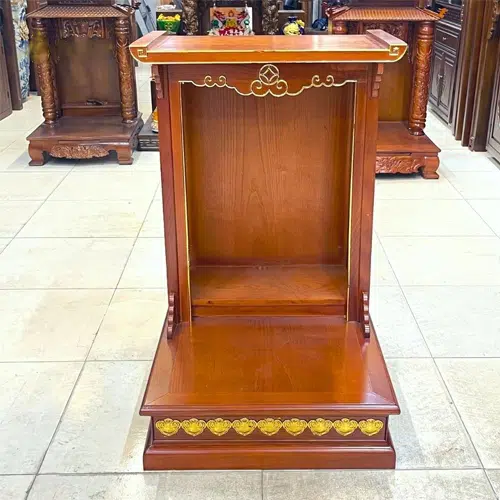 Bàn thờ thần tài gỗ sồi màu cánh gián mẫu Kim Tiền Cổ Khánh dát vàng