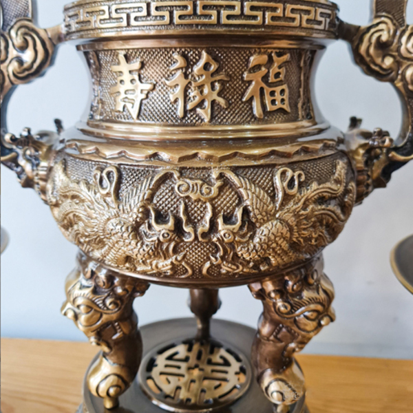 Hỉnh ảnh chi tiết đỉnh đồng Hỉnh ảnh chi tiết đỉnh đồng