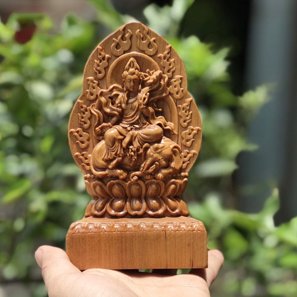 Tượng phật bằng gỗ thường được thiết kế tinh xảo, độ bền cao Tượng phật bằng gỗ thường được thiết kế tinh xảo, độ bền cao