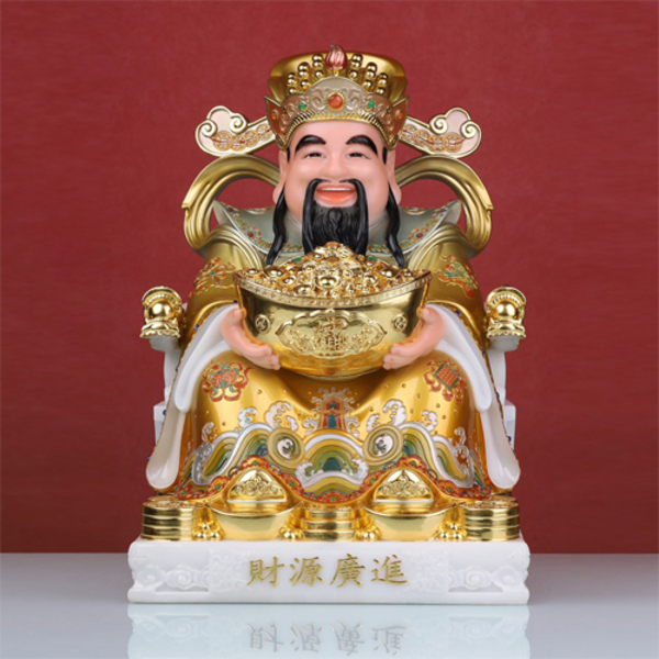 Tượng Thần Tài bằng đá trắng nguyên khối, tạo hình uy nghi, chi tiết rõ nét Tượng Thần Tài bằng đá trắng nguyên khối, tạo hình uy nghi, chi tiết rõ nét