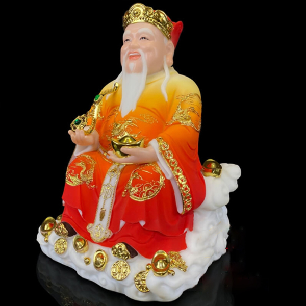 Áo mão chạm họa tiết nổi, phụ kiện cầm tay rõ ràng, thể hiện đủ đầy cả về hình thức lẫn ý nghĩa phong thủy Áo mão chạm họa tiết nổi, phụ kiện cầm tay rõ ràng, thể hiện đủ đầy cả về hình thức lẫn ý nghĩa phong thủy