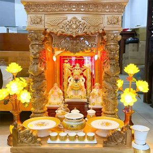 Ý nghĩa của 5 chén nước trên bàn thờ Thần Tài